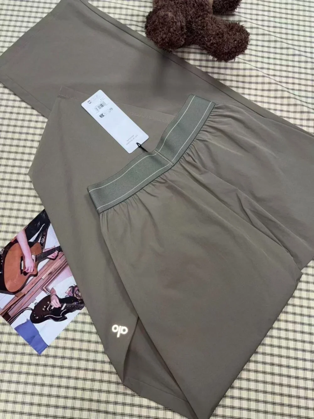 🤍Alo Yoga Suit Up Trouser Olive Regular Loose Straight Leg 30
